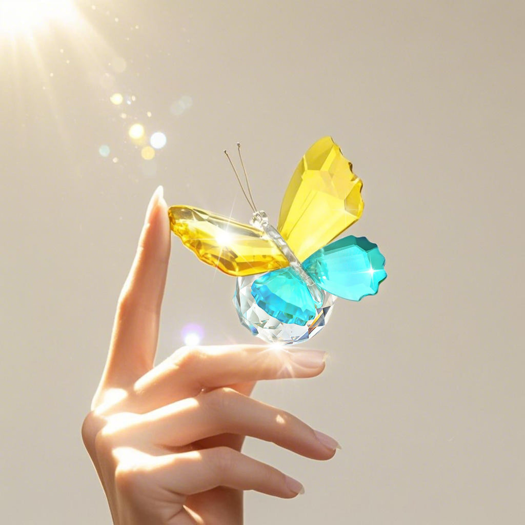 H&D HYALINE & DORA Crystal Cut Butterfly Animal Ornament Decoration for Office Table Home Bedroom