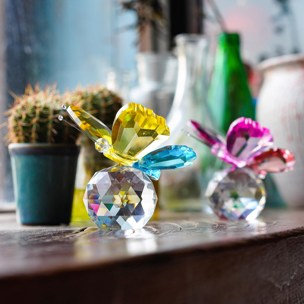 H&D HYALINE & DORA Crystal Cut Butterfly Animal Ornament Decoration for Office Table Home Bedroom