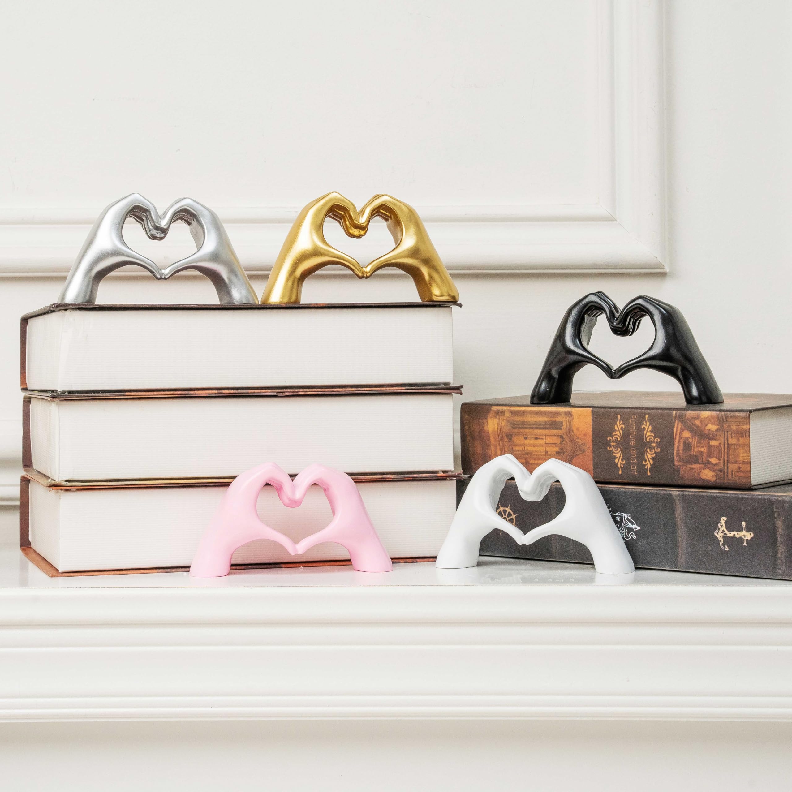 Small Heart Hands Sculpture Decor for Living Room Bedroom Bookshelf Coffe Table and Office Display, Love Finger Statue Modern Aesthetic Home Decor, Unique Gift for Wedding Christmas Birthday (Gold)