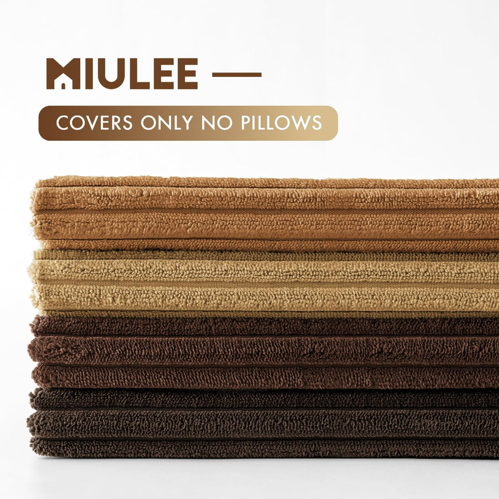 MIULEE Boho Farmhouse Sage Green Throw Pillow Covers 18x18 Inch Set of 4 Mordern Nordic Cushion Covers Soft Corduroy Spring Home Decor for Couch Bed Sofa Living Room Forest Green